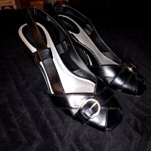 Stylish Black Slingback Sandals